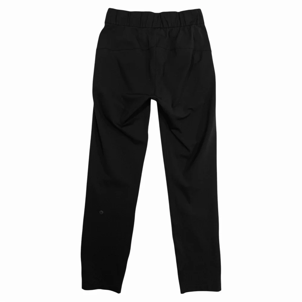 Lululemon On The Fly Pant Women’s size 2 in Black